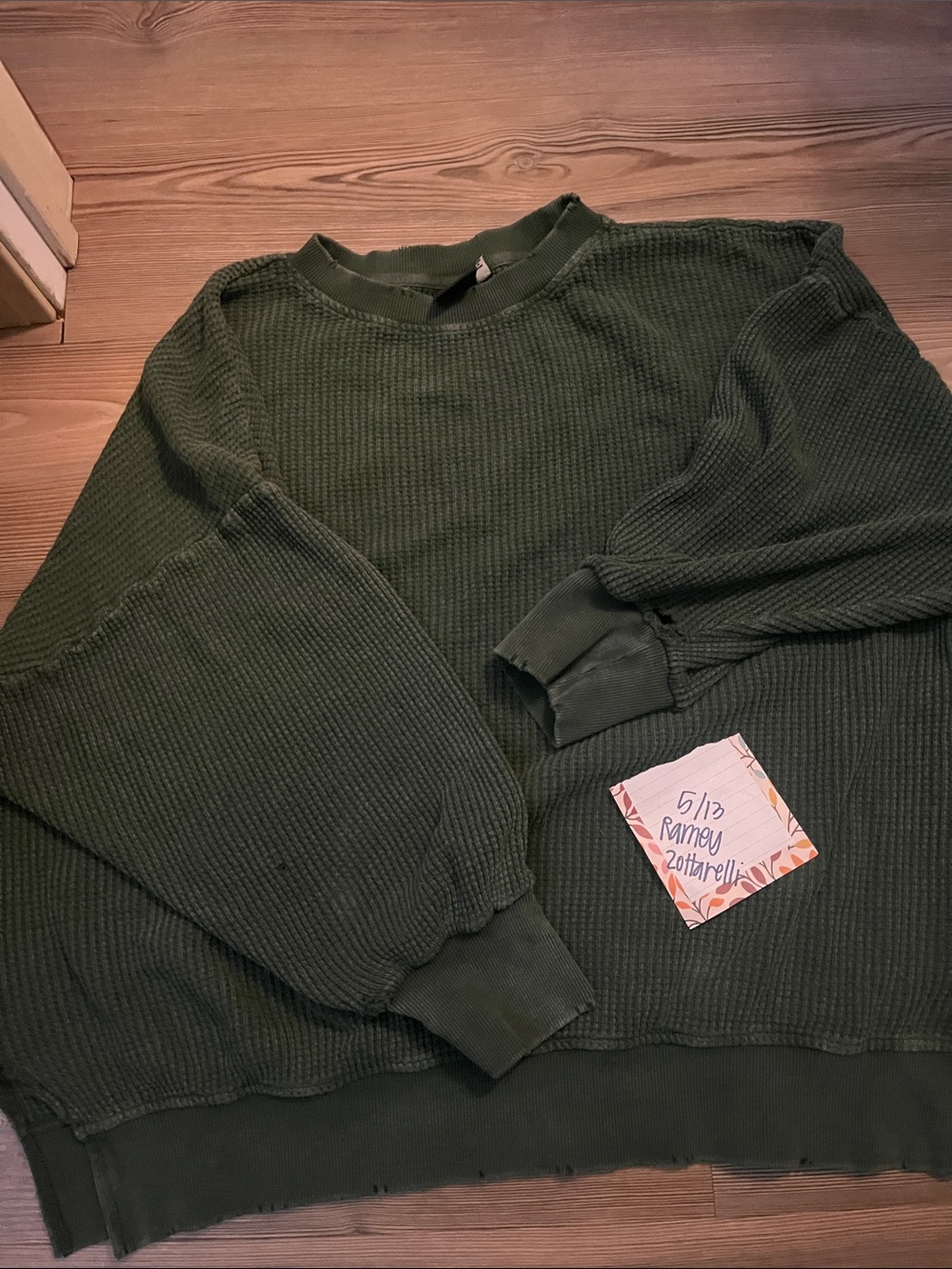 Girrlscout Dylan Crewneck thermal